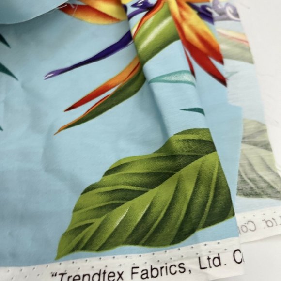 Hawaii Print Fabric Sky Blue Tropical Floral Passion Birds Of Paradise Vibrant - Picture 3 of 7